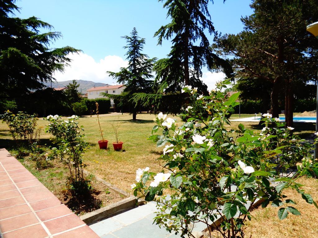 Los Acebos Otero de Herreros Dış mekan fotoğraf